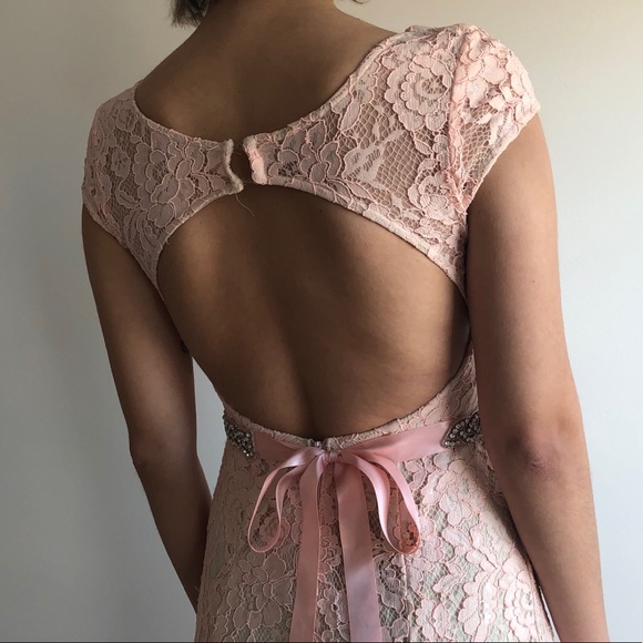 Stunning dress 💕 - Picture 7 of 8